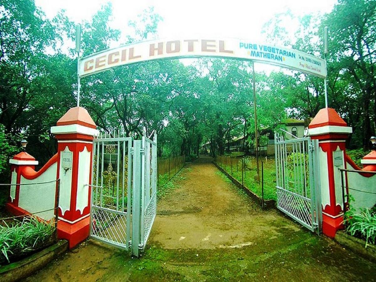 Cecil Hotel Matheran Exteriör bild